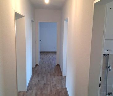 (WBS erforderlich!) Top 3 Zi.-Whg. im 1. OG, Loggia, Lüdenscheid! - Photo 1