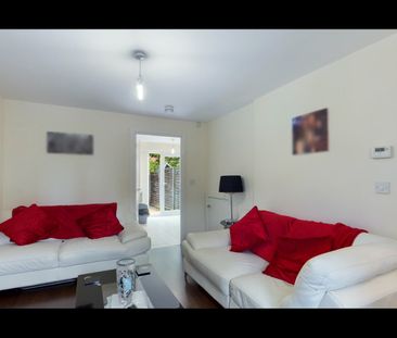 2 Bed Semi-Detached House, Dixon Street, M40 - Photo 3