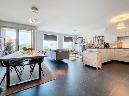 Prachtig en heel ruim duplex-appartement in het centrum van Passendale - Foto 4