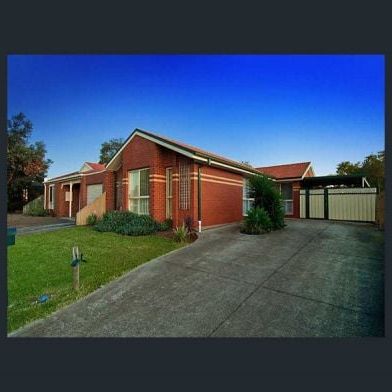 39 Meade Way, SYDENHAM - Photo 1