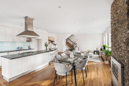 Spacious, Effortless Inner-City Living - Photo 3