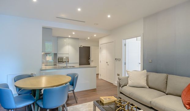 Ostro Tower, 31 Harbour Quay, Isle of Dogs, London E14 9ZP - Photo 1