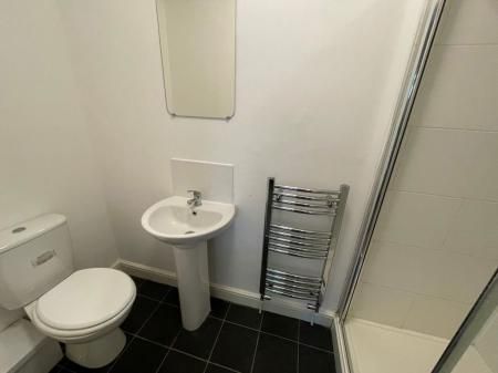 London Road, Leicester - Photo 2