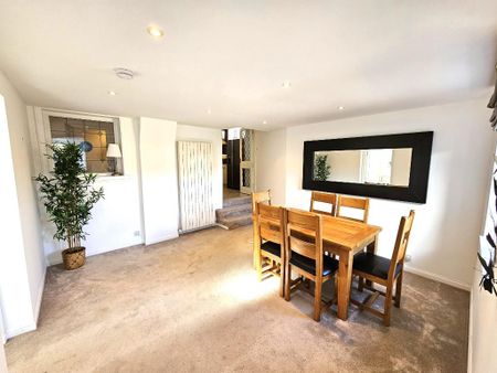 3 bedroom flat to rent - Photo 5