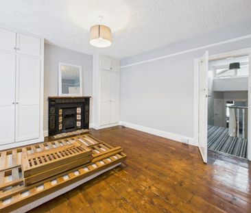 3 bedroom terraced house to rent - Photo 4