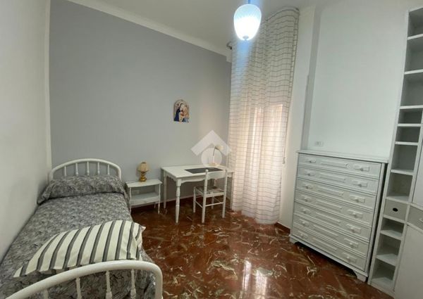 6 locali in affitto