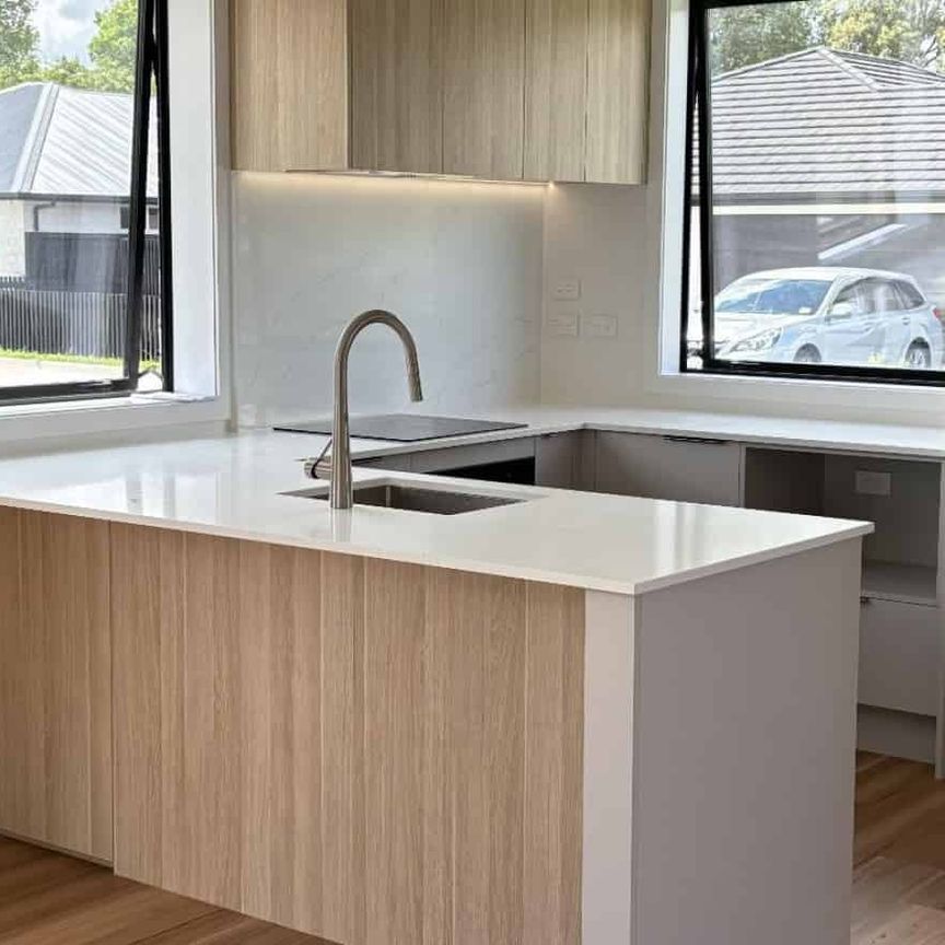 'Lock it in' in Lockerbie - Photo 1