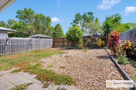 11 Parsonia Drive, Rasmussen QLD 4815 - House For Rent | Domain - Photo 5