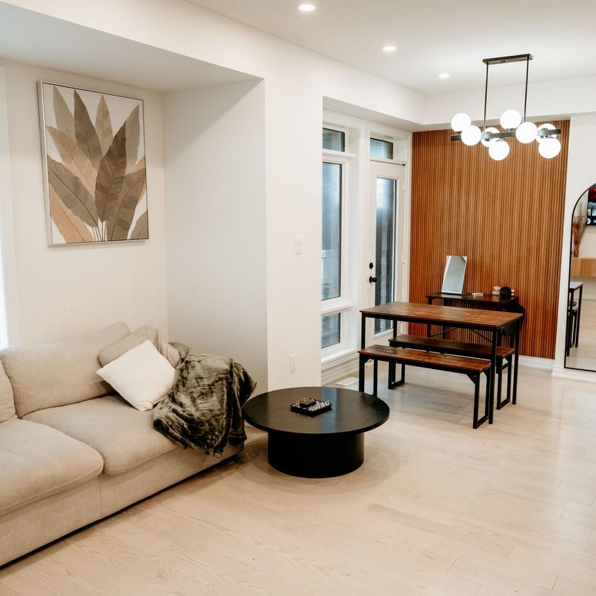 For Lease - 402 Salem Road Unit# 51, Ajax, Ontario - Photo 1