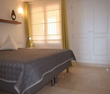 Apartamento de alquiler en Alto de los Monteros - Photo 3