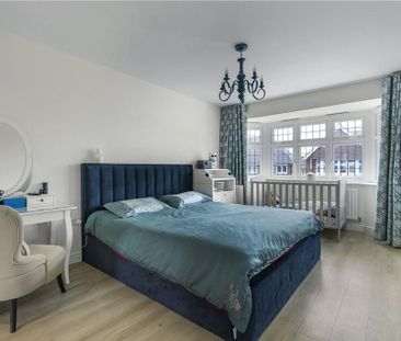 3 bedroom detached house to rent - Photo 2