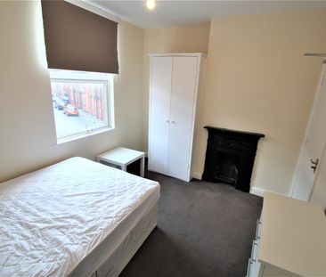 Thornville Road, Hyde Park, LS6 1JY, Leeds - Photo 3