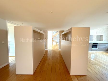 Location Appartement 6 pièces 240m² LILLE 59000 - Photo 3