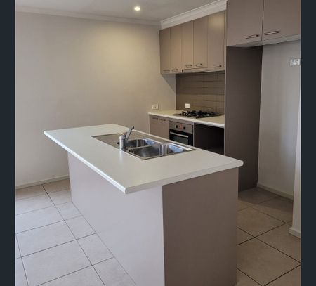 31 Fraser Street, Mount Pleasant, Vic 3350 - Photo 5