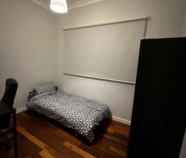 Leichhardt - Photo 1