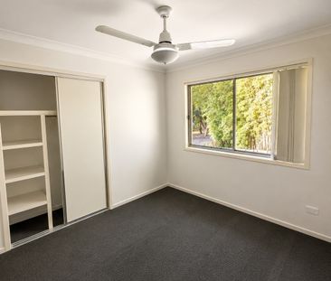 Modern Three-Bedroom Townhouse in a Convenient Petrie Location - Photo 3