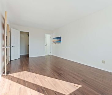 For Lease - 7 Castlethorpe Crescent, South of Baseline to Knoxdale,... - Photo 1
