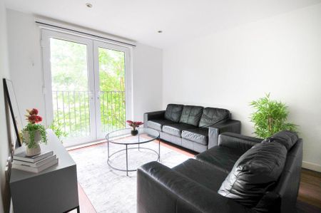 2 bedroom apartment to rent - Photo 3