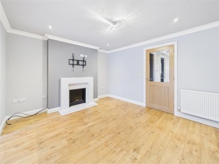 2 bedroom House to rent - Photo 2