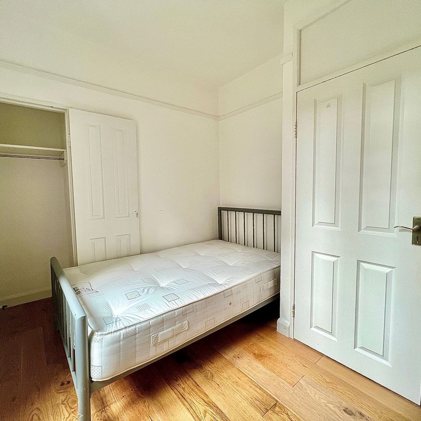 Landseer Road, London, N19 - Photo 1
