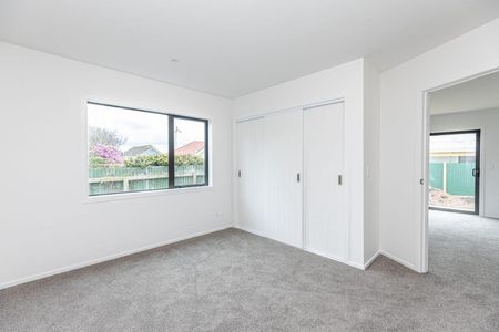 Convenient living in Tawhero - Photo 4