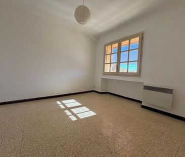 Location Appartement 2 pièces 42m² AVIGNON 84000 - Photo 5