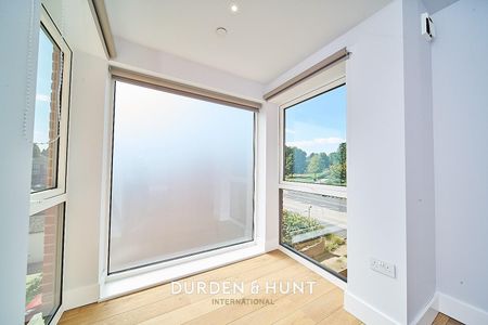 Chelmsford Road, Shenfield, Brentwood - Photo 4