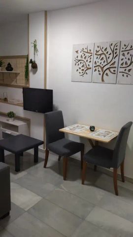 Apartamento de alquiler en Calle Arandas, Centro - Sagrario - Photo 5