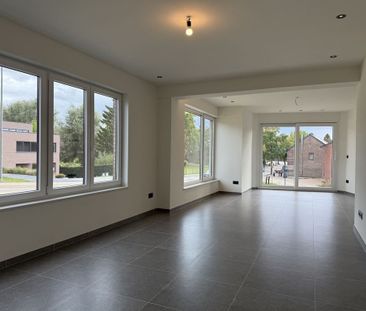 Huis OPOETEREN Weg naar As 56 - Photo 1