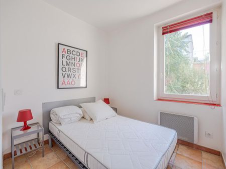 Location Appartement 2 pièces 28m² MARSEILLE 11ème - Photo 5
