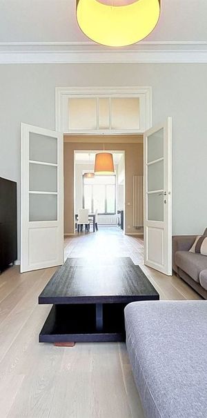 Duplex te huur in Schaarbeek voor € 1.950 met 3 slaapkamers - Photo 1