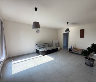 DENDERLEEUW - Recent éénslaapkamerappartment op toplocatie. - Photo 2