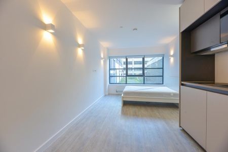 Studio to rent - Photo 5