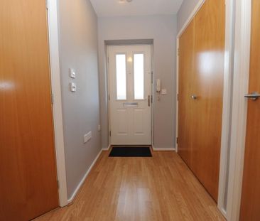 2 bedroom apartment to rent - Photo 6