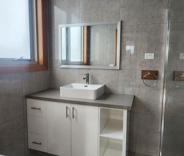 Location & Low Maintenance - Photo 2