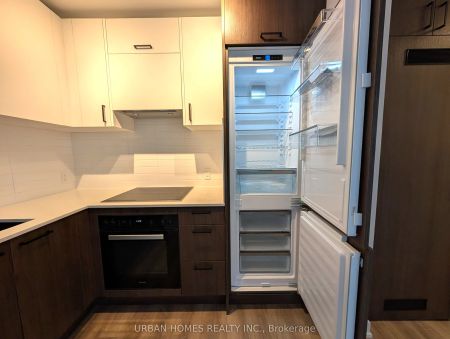 1 Quarrington Lane #2012 - Photo 5