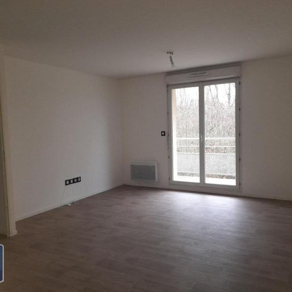 Location Appartement 2 pièces 42m² SALLAUMINES 62430 - Photo 2