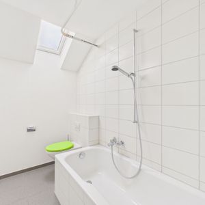 Attractive 2.5-room apartment in Oberdorf, canton SO - Photo 2