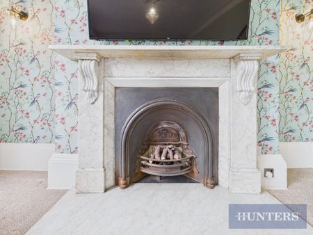 1 bedroom Flat To Let Total Size: 739 SQ FT - Photo 2