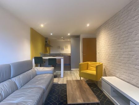 2 bedroom apartment to rent - Photo 3
