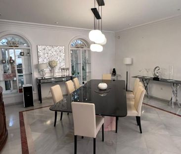 Alquiler Villa en Milla De Oro, Marbella - Photo 4