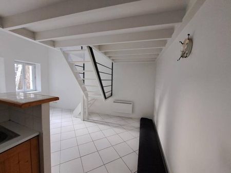 Maison 2 pièces - - Photo 2