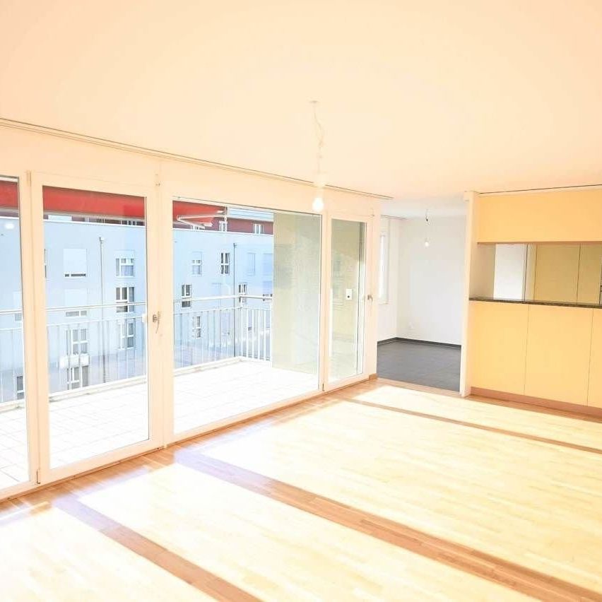 4.5 Zimmer, 109 m², 4. Stock - Photo 1