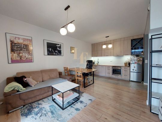 Apartamentowiec | Garaż w cenie | Taras | Wola - Photo 1