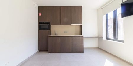 Duplex te huur in Leuven voor € 970 met 1 slaapkamer - Photo 2