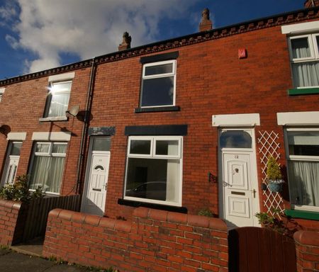 2 bedroom terraced house to rent - Photo 3