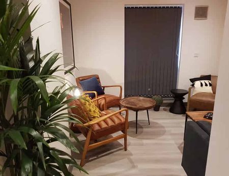 Ensuite Bronze - Photo 5