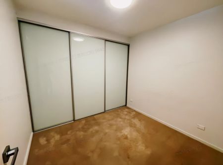 1 bed 1 bath - Photo 5