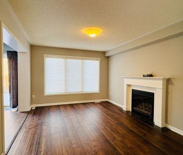 For Lease - 1029 Farmstead. Drive, Milton, Ontario - Photo 4