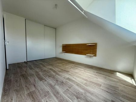 Location Appartement 3 pièces 69m² ST SEBASTIEN SUR LOIRE 44230 - Photo 4